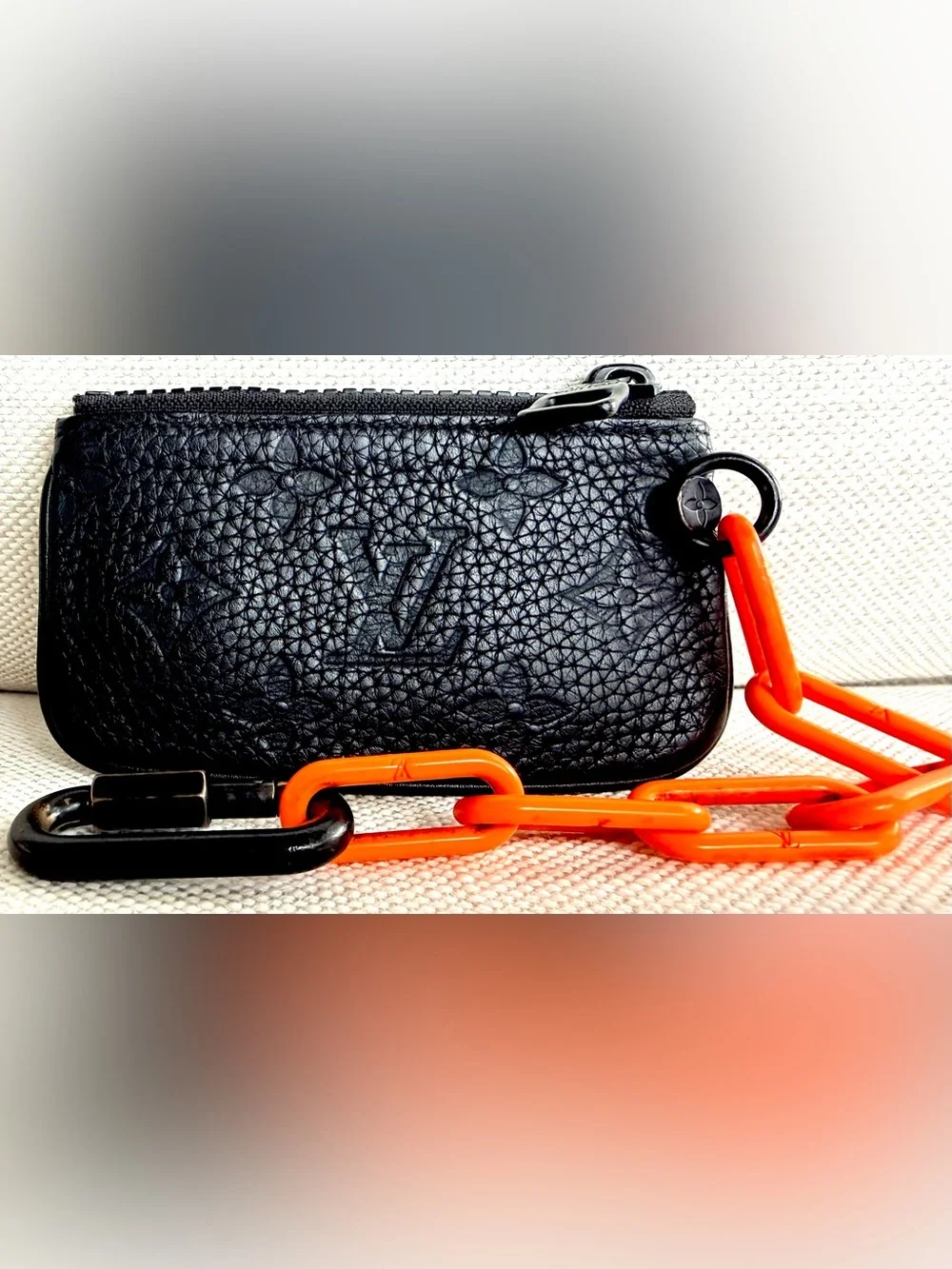 LOUIS VUITTON Virgil Abloh SS19 Défilé Homme Runway Pochette Clés